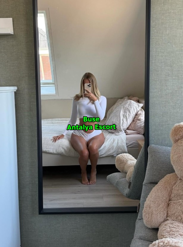 antalyaescortbuse-4 Merhaba, Ben Buse Antalya Escort Maceralarına Hazır Mısın?